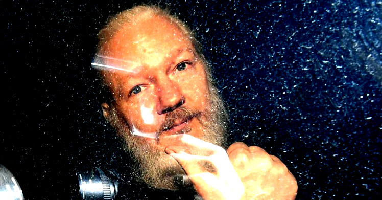 Defending Assange and Basic Freedoms: Think Bigger – Much Bigger